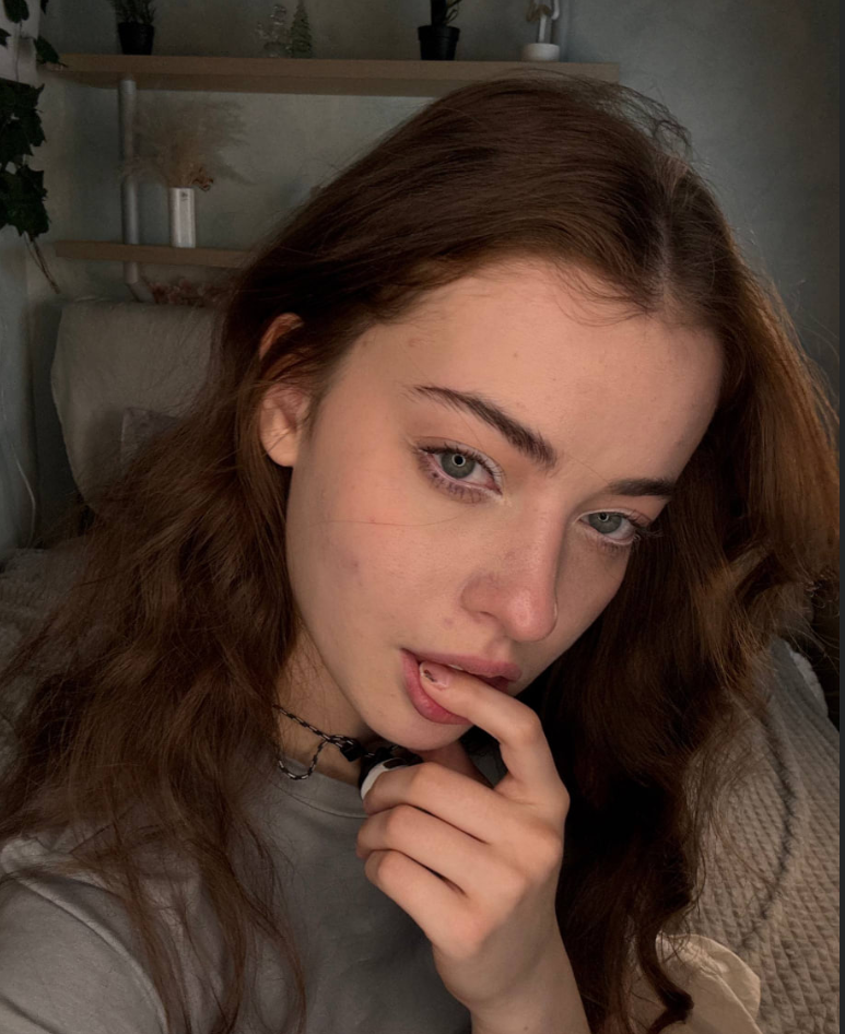 Anna -Chaturbate